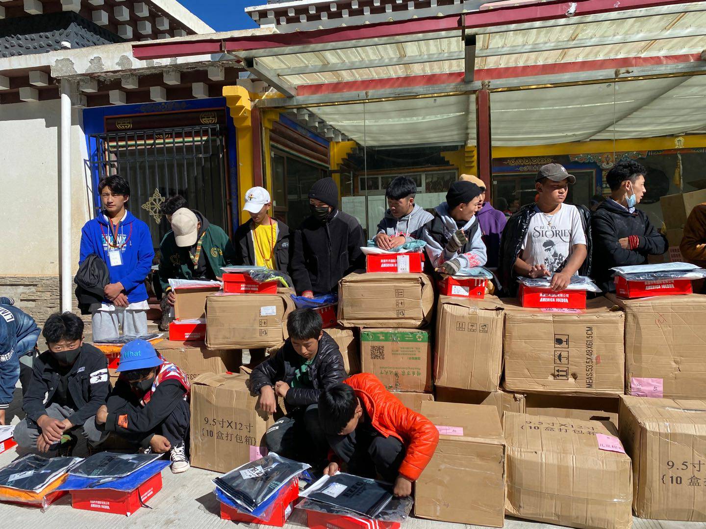 完美web版登录入口-完美(中国)公益回顾丨家国同欢月同圆 温暖满载甘孜州(图7)